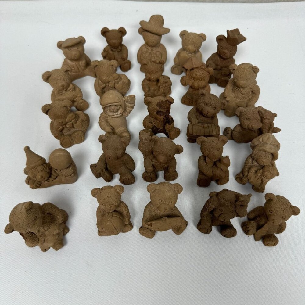 Lot of 25 Mini Resin Teddy Bear Figurines Detailed Ready to Paint Crafts - Picture 2 of 16
